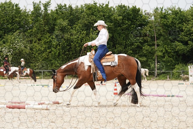 sA9K08517.JPG